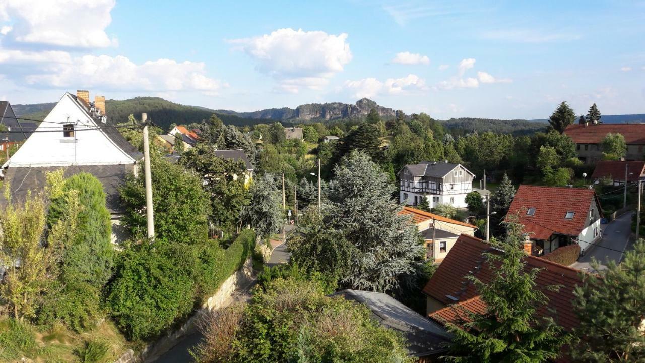 Schrammsteinblick *